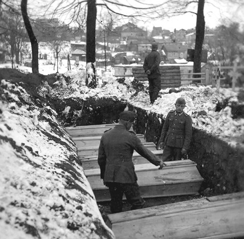 German WWII-time funeral